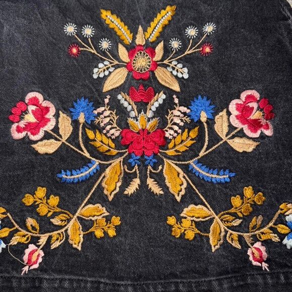 Topshop Moto Floral Embroidered Black Denim Mini Skirt SIZE 2 - Picture 8 of 8